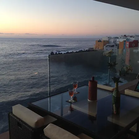 Ocean Front 42 * Puerto de la Cruz (Tenerife)